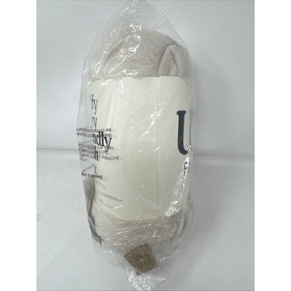 Unhide Lil’ Marsh Blanket BEIGE BEAR 50” X 60” New “Read” Winter Sale Fast Ship - Picture 3 of 4